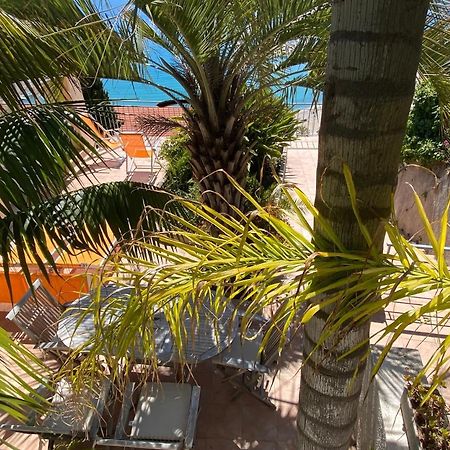 Villa L'Ensoleillee Vue Panoramique Mer, 250 M De La Plage Et Du Centre Ville ม็องตง ภายนอก รูปภาพ