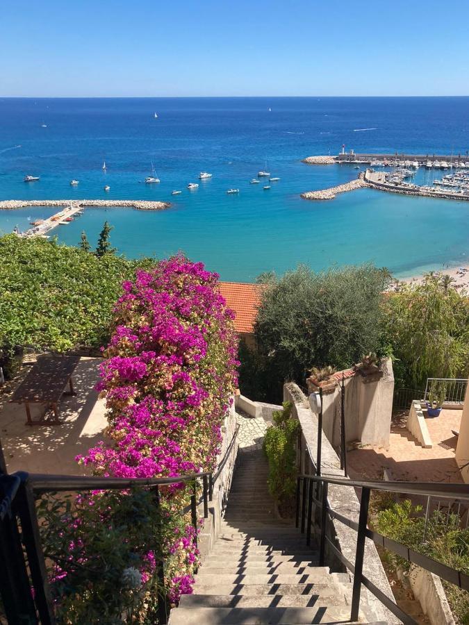Villa L'Ensoleillee Vue Panoramique Mer, 250 M De La Plage Et Du Centre Ville ม็องตง ภายนอก รูปภาพ